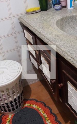 Casa à venda com 299m², 4 quartos e 3 vagasBanheiro