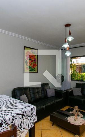 Casa de condomínio à venda com 75m², 2 quartos e 1 vaga Casa de condomínio à venda com 75m², 2 quartos e 1 vagaSala