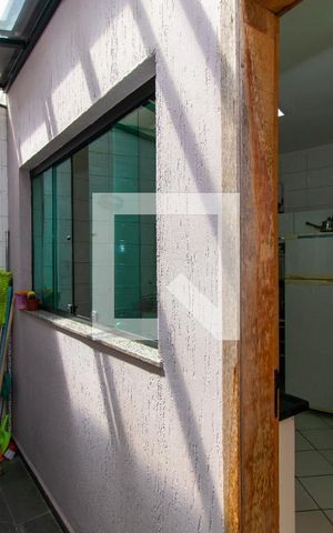 Casa de condomínio à venda com 75m², 2 quartos e 1 vaga Casa de condomínio à venda com 75m², 2 quartos e 1 vagaÁrea de Serviço
