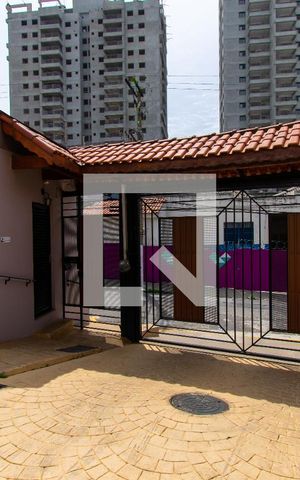 Casa de condomínio à venda com 75m², 2 quartos e 1 vaga Casa de condomínio à venda com 75m², 2 quartos e 1 vagaÁrea comum