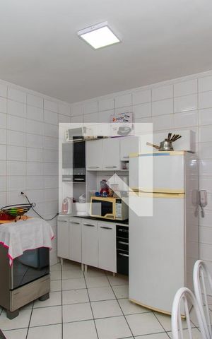 Casa de condomínio à venda com 75m², 2 quartos e 1 vaga Casa de condomínio à venda com 75m², 2 quartos e 1 vagaCozinha