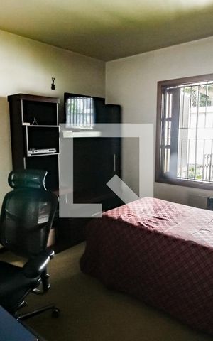 Casa à venda com 410m², 4 quartos e 4 vagas Casa à venda com 410m², 4 quartos e 4 vagasQuarto 2