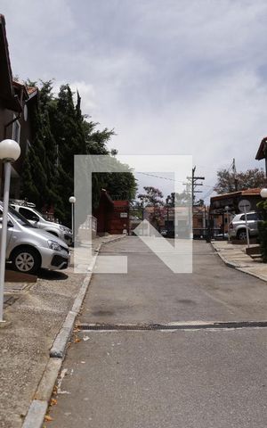 Casa de condomínio para alugar com 117m², 2 quartos e 1 vagaÁrea comum