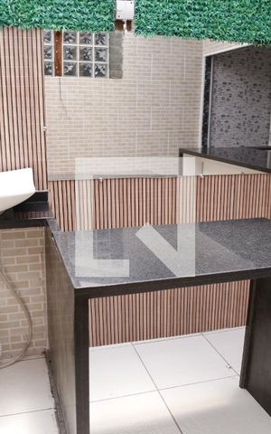 Casa de condomínio para alugar com 117m², 2 quartos e 1 vagaÁrea de Serviço