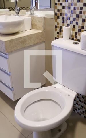 Casa de condomínio para alugar com 117m², 2 quartos e 1 vagaBanheiro