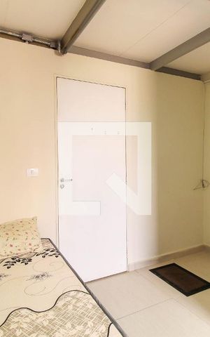 Studio para alugar com 18m², 1 quarto e sem vaga Studio para alugar com 18m², 1 quarto e sem vagaSala/Quarto