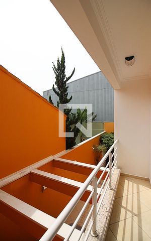 Casa à venda com 300m², 3 quartos e 4 vagasEscritório Sacada