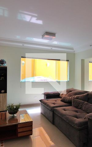 Casa à venda com 300m², 3 quartos e 4 vagasSala 2