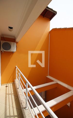 Casa à venda com 300m², 3 quartos e 4 vagasEscritório Sacada