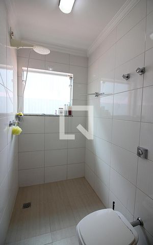 Casa à venda com 300m², 3 quartos e 4 vagasSuíte 3 Banheiro