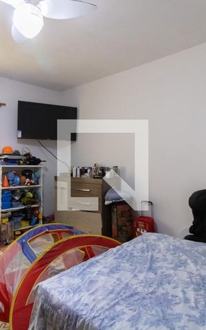 Casa à venda com 162m², 3 quartos e 2 vagas Casa à venda com 162m², 3 quartos e 2 vagasSuíte