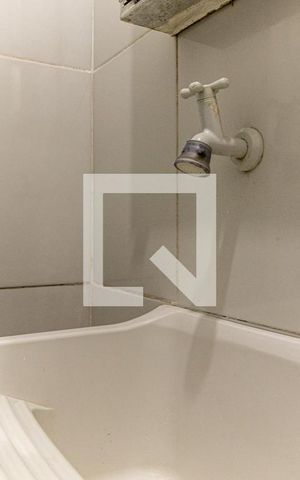 Studio à venda com 30m², 1 quarto e sem vagaBanheiro - Torneira