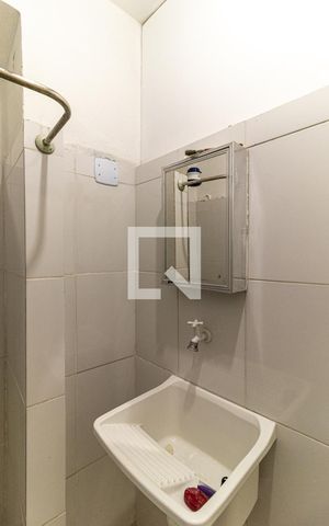 Studio à venda com 30m², 1 quarto e sem vagaBanheiro - Armário