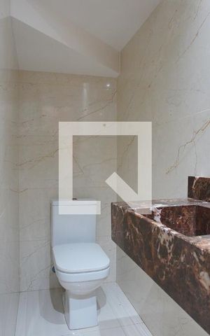 Casa à venda com 170m², 3 quartos e 2 vagasLavabo