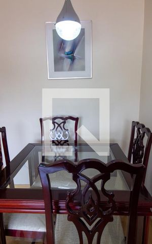 Apartamento à venda com 70m², 2 quartos e 1 vaga Apartamento à venda com 70m², 2 quartos e 1 vagaSala de Jantar