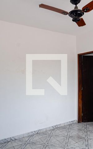 Casa à venda com 330m², 4 quartos e 3 vagas Casa à venda com 330m², 4 quartos e 3 vagasSala da Edícula