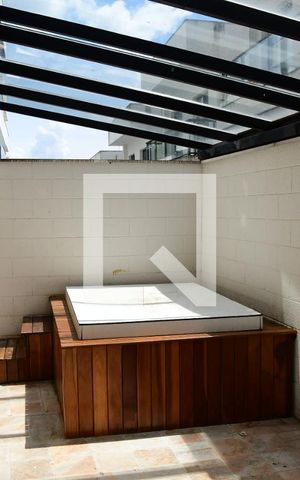 Casa de condomínio para alugar com 150m², 4 quartos e 3 vagasQuintal