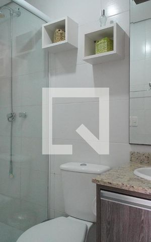 Apartamento à venda com 69m², 2 quartos e 1 vagaBanheiro Corredor