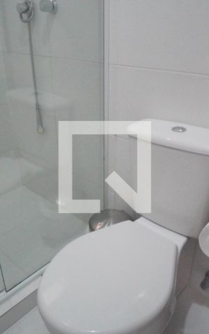 Apartamento à venda com 69m², 2 quartos e 1 vagaBanheiro Corredor