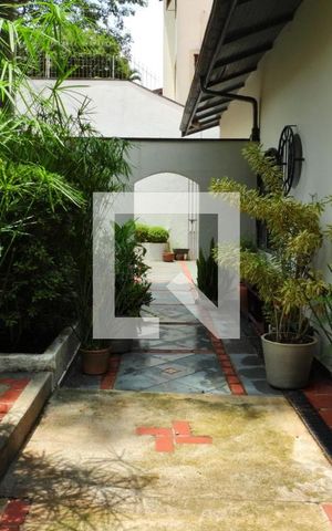 Casa à venda com 344m², 4 quartos e 4 vagasÁrea comum