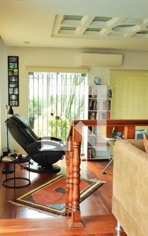 Casa à venda com 344m², 4 quartos e 4 vagasMezanino 