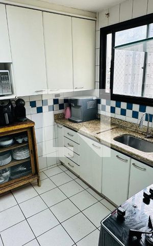 Apartamento para alugar com 130m², 4 quartos e 2 vagas Apartamento para alugar com 130m², 4 quartos e 2 vagasCozinha