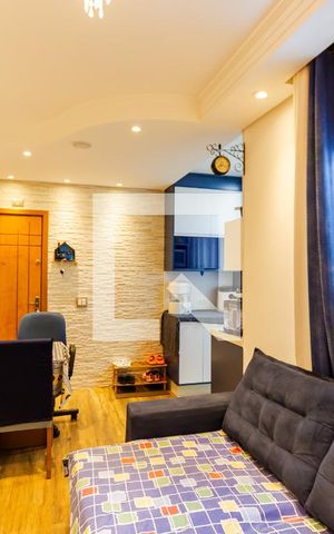 Apartamento à venda com 101m², 2 quartos e 1 vaga Apartamento à venda com 101m², 2 quartos e 1 vagaSala