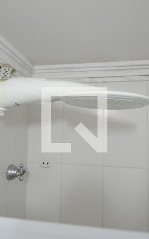 Apartamento à venda com 33m², 1 quarto e sem vagaBanheiro