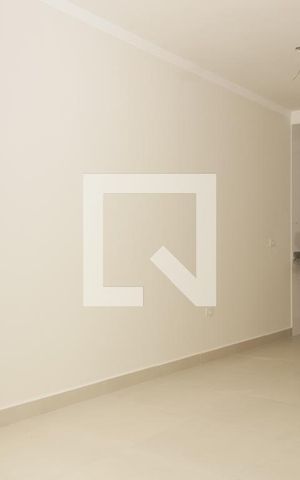 Apartamento à venda com 43m², 2 quartos e sem vagaSala/Cozinha