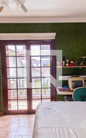 Casa à venda com 540m², 5 quartos e 8 vagas Casa à venda com 540m², 5 quartos e 8 vagasSuite 4