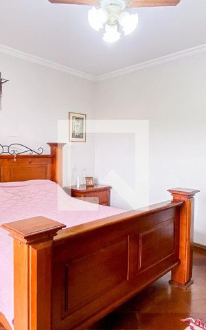 Casa à venda com 540m², 5 quartos e 8 vagas Casa à venda com 540m², 5 quartos e 8 vagasSuite 1