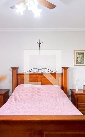 Casa à venda com 540m², 5 quartos e 8 vagas Casa à venda com 540m², 5 quartos e 8 vagasSuite 1