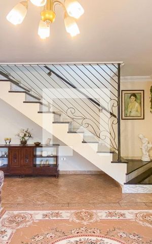 Casa à venda com 540m², 5 quartos e 8 vagas Casa à venda com 540m², 5 quartos e 8 vagasSala - Sala de Estar 1