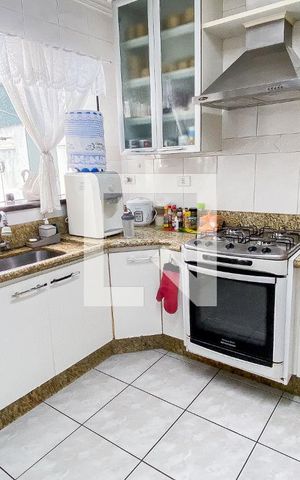 Casa à venda com 540m², 5 quartos e 8 vagas Casa à venda com 540m², 5 quartos e 8 vagasCozinha