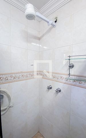 Casa à venda com 540m², 5 quartos e 8 vagas Casa à venda com 540m², 5 quartos e 8 vagasBanheiro da Suíte 4