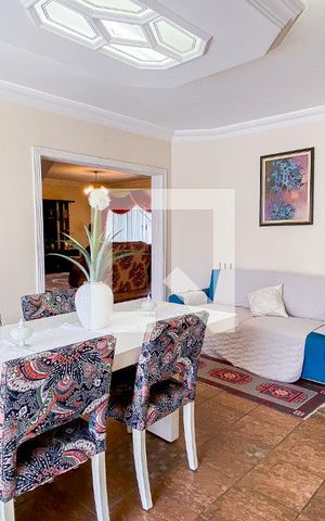 Casa à venda com 540m², 5 quartos e 8 vagas Casa à venda com 540m², 5 quartos e 8 vagasSala de Jantar