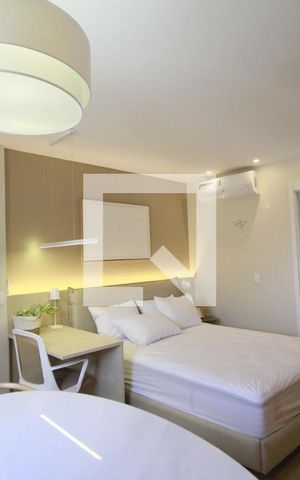 Apartamento para alugar com 29m², 1 quarto e sem vagaQuarto-Sala