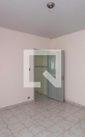 Casa à venda com 165m², 2 quartos e 3 vagas Casa à venda com 165m², 2 quartos e 3 vagasQuarto 2