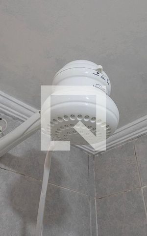 Apartamento à venda com 48m², 2 quartos e sem vaga Apartamento à venda com 48m², 2 quartos e sem vagaBanheiro