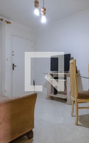 Apartamento à venda com 48m², 2 quartos e sem vaga Apartamento à venda com 48m², 2 quartos e sem vagaSala