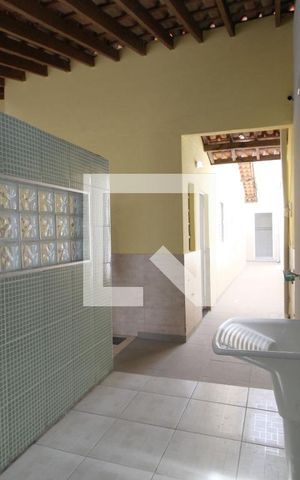 Casa para alugar com 130m², 4 quartos e 2 vagasÁrea de Serviço