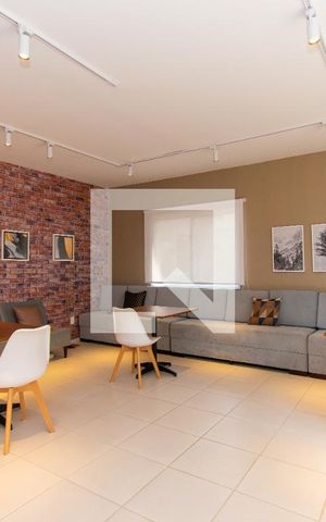 Apartamento à venda com 36m², 1 quarto e sem vaga Apartamento à venda com 36m², 1 quarto e sem vagaÁrea comum - Salão de festas