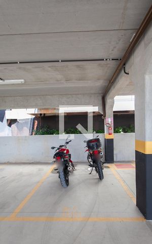 Apartamento para alugar com 45m², 2 quartos e 1 vaga Apartamento para alugar com 45m², 2 quartos e 1 vagaGaragem