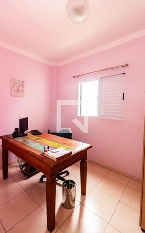 Apartamento à venda com 145m², 3 quartos e 2 vagas Apartamento à venda com 145m², 3 quartos e 2 vagasQuarto 1