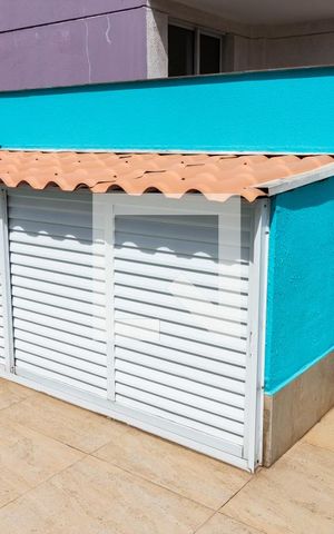 Apartamento à venda com 145m², 3 quartos e 2 vagas Apartamento à venda com 145m², 3 quartos e 2 vagasQuintal