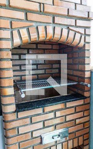 Apartamento à venda com 145m², 3 quartos e 2 vagas Apartamento à venda com 145m², 3 quartos e 2 vagasChurrasqueira