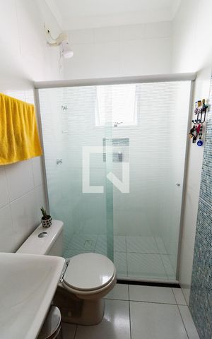 Apartamento à venda com 145m², 3 quartos e 2 vagas Apartamento à venda com 145m², 3 quartos e 2 vagasBanheiro 1