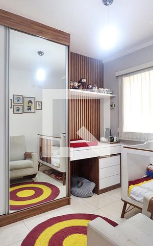 Apartamento à venda com 82m², 3 quartos e 2 vagasQuarto 2