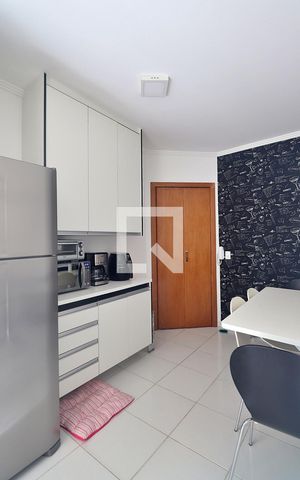 Apartamento à venda com 82m², 3 quartos e 2 vagasCozinha