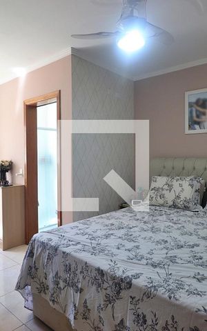 Apartamento à venda com 82m², 3 quartos e 2 vagasSuíte - Quarto 1